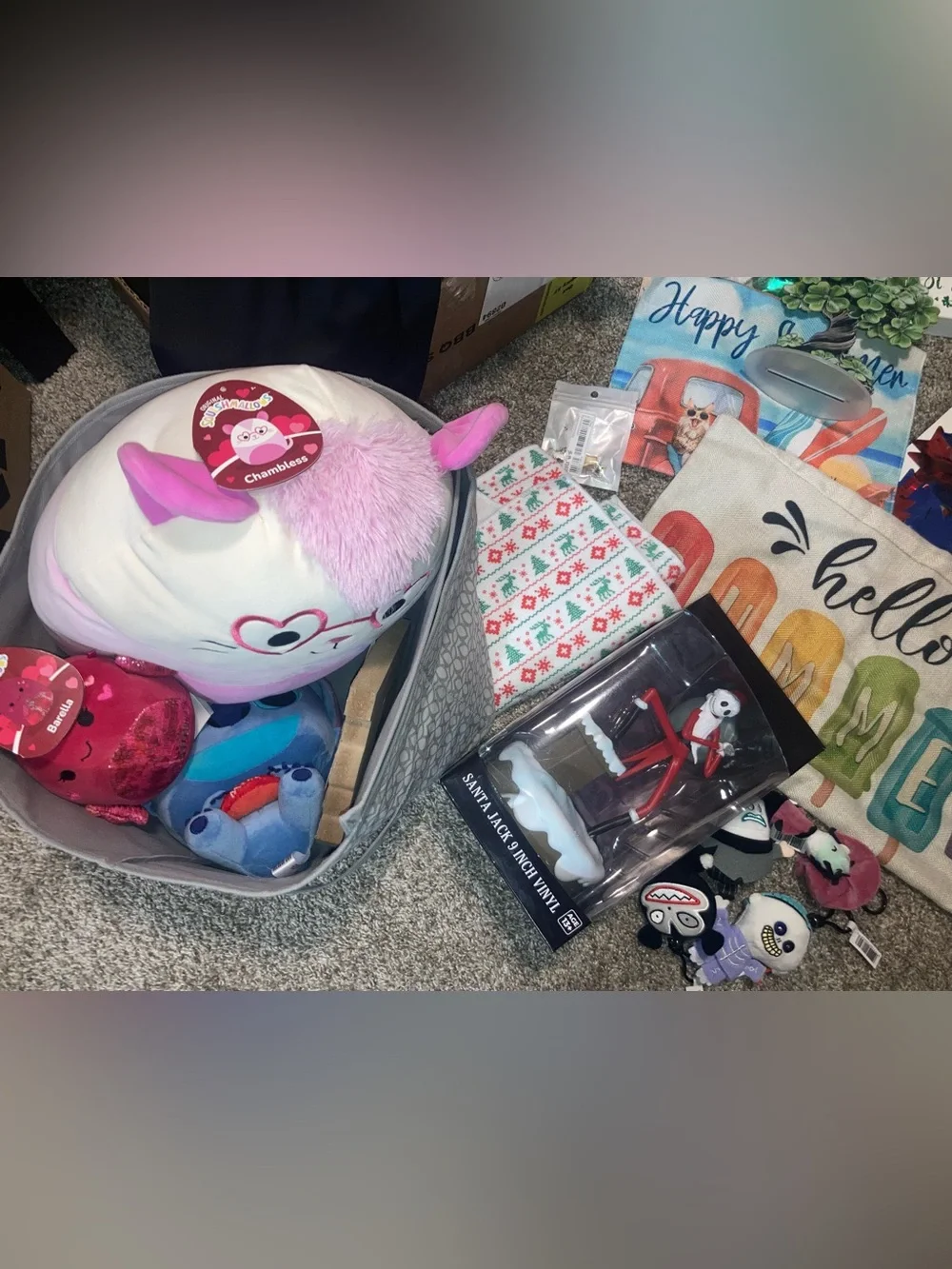 Holiday Home Decor Bundle - Picture 2 of 8